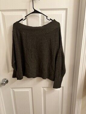 Free People Oversized Knit Pullover Sweater Olive Wide Neckline Long Sleeve